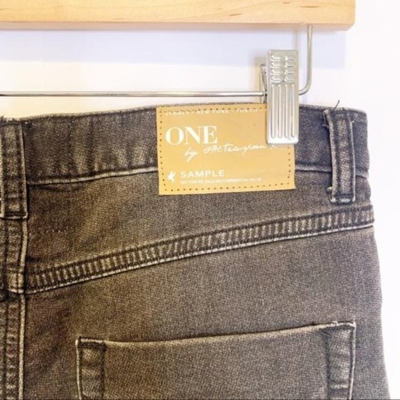 One Teaspoon Gray High Waist Button Front Denim Shorts 26 - Picture 6 of 8